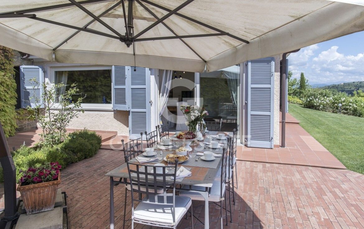 Villa en Arezzo, Italia, 616.6 m² - imagen 9