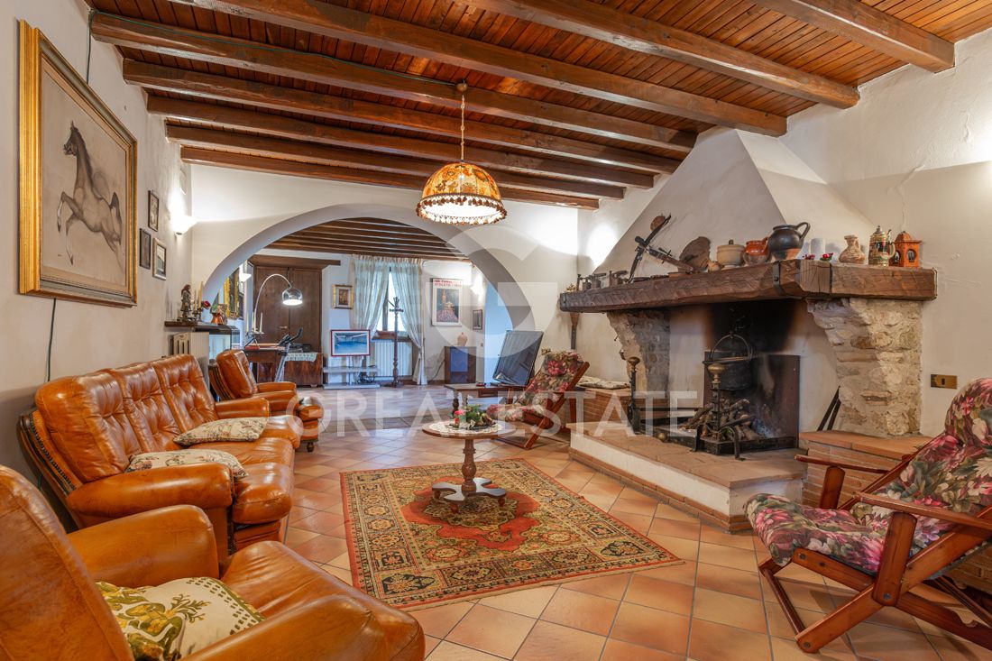 Casa a Spoleto, Italia, 386.3 m² - foto 9