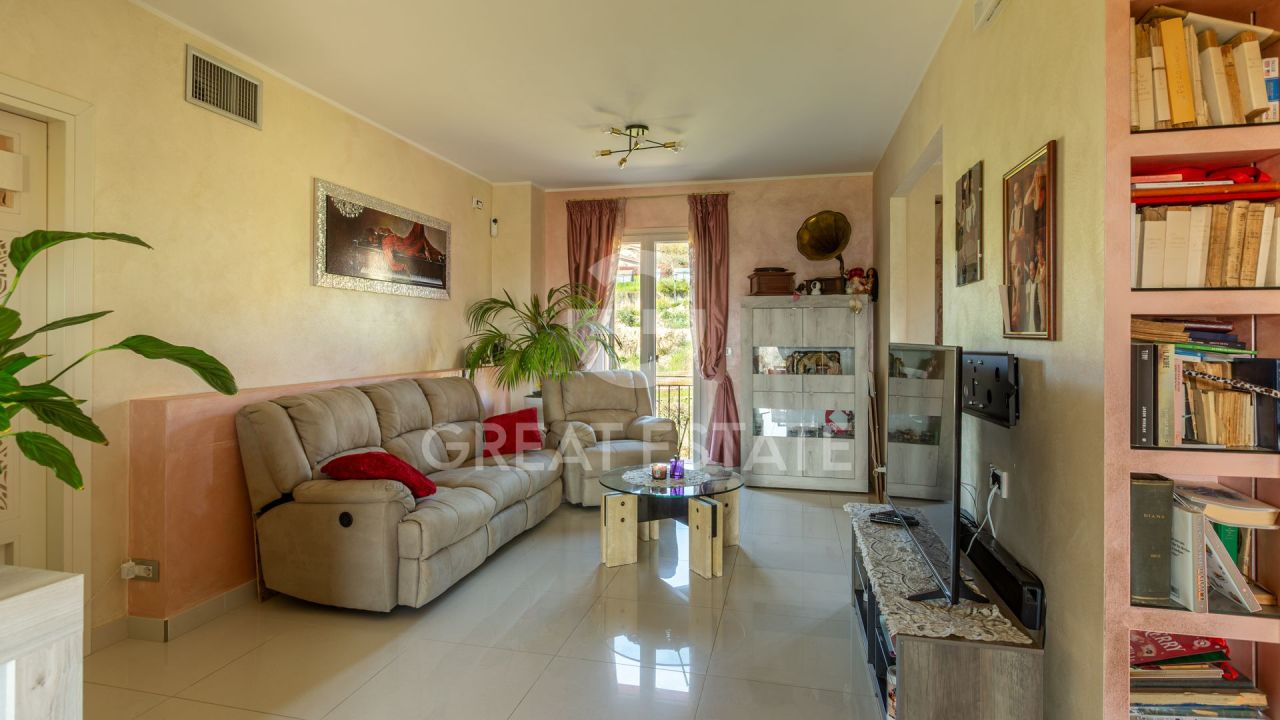 Villa en Sarteano, Italia, 204.45 m² - imagen 9