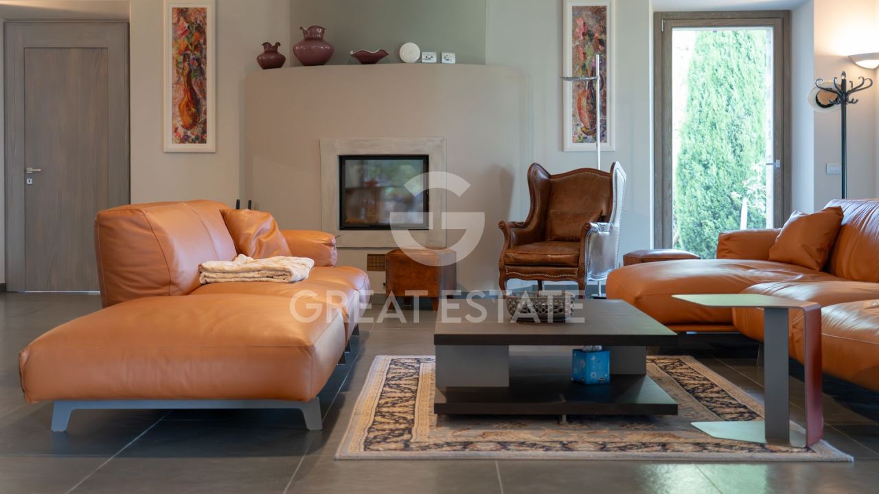 Casa en Lisciano Niccone, Italia, 463.75 m² - imagen 10