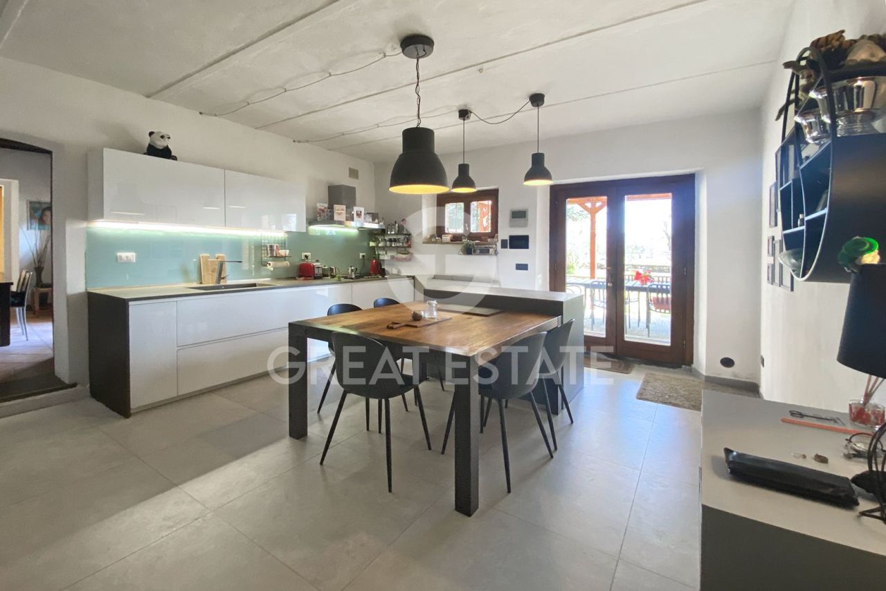 House Anghiari, Italy, 535 m² - picture 11