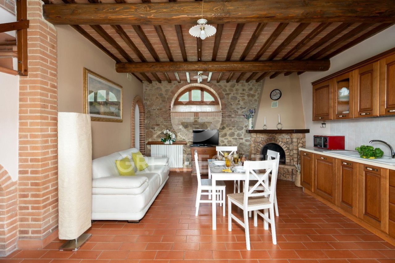 Maison à Volterra, Italie, 287.55 m² - image 11