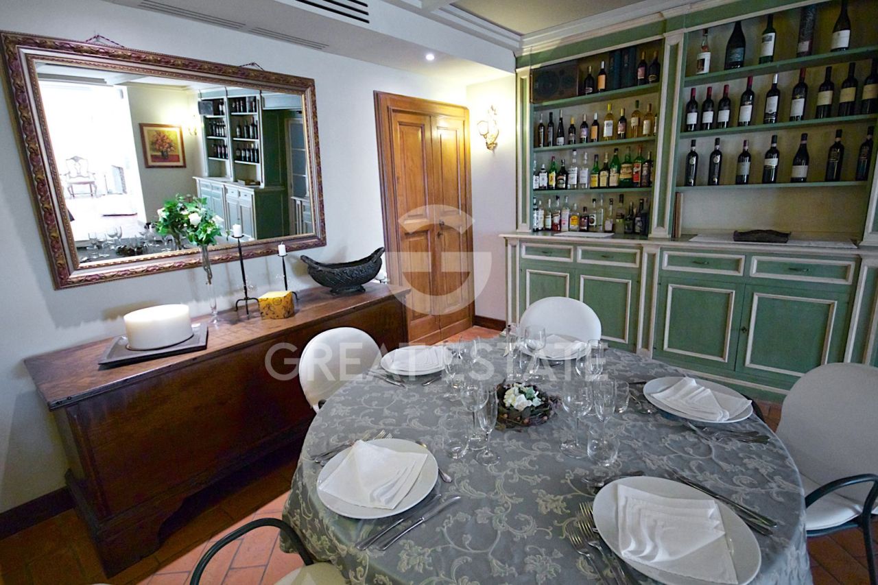 Casa ad Assisi, Italia, 690.8 m² - foto 11