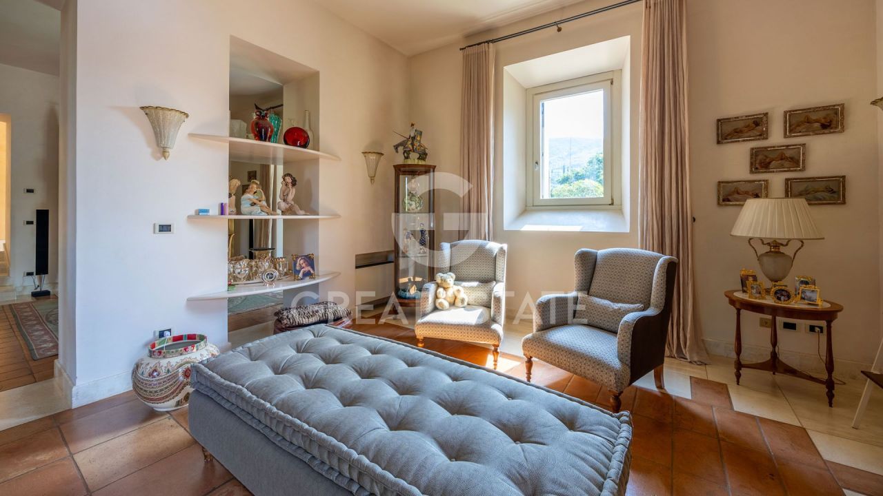 Casa ad Arezzo, Italia, 765.35 m² - foto 11