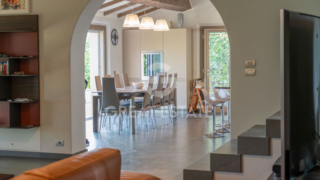 Casa en Lisciano Niccone, Italia, 463.75 m² - imagen 12