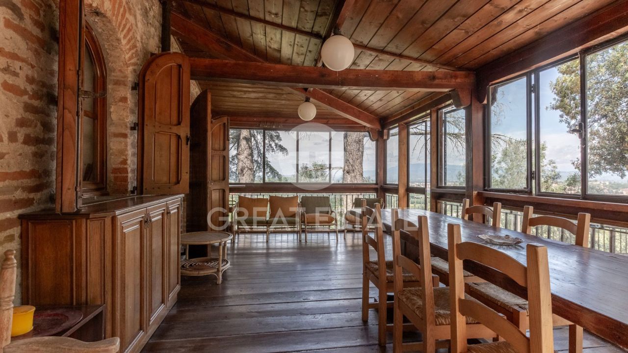 Casa en Arezzo, Italia, 458.05 m² - imagen 12