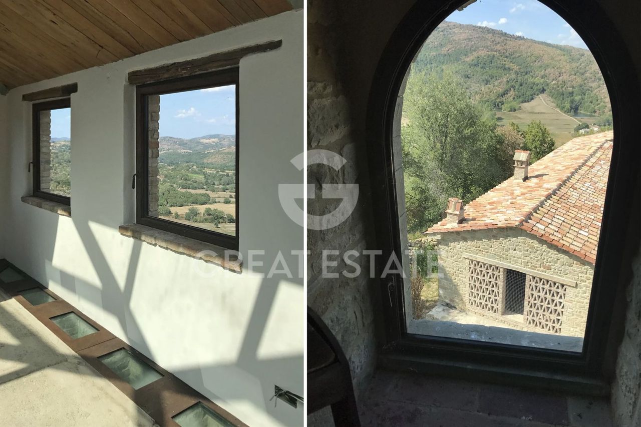 Château à Passignano sul Trasimeno, Italie, 1 080 m² - image 13