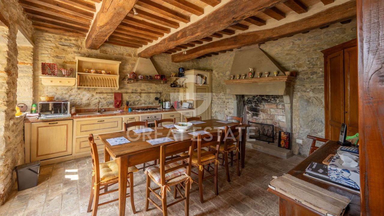 House Montone, Italy, 213.5 m² - picture 13