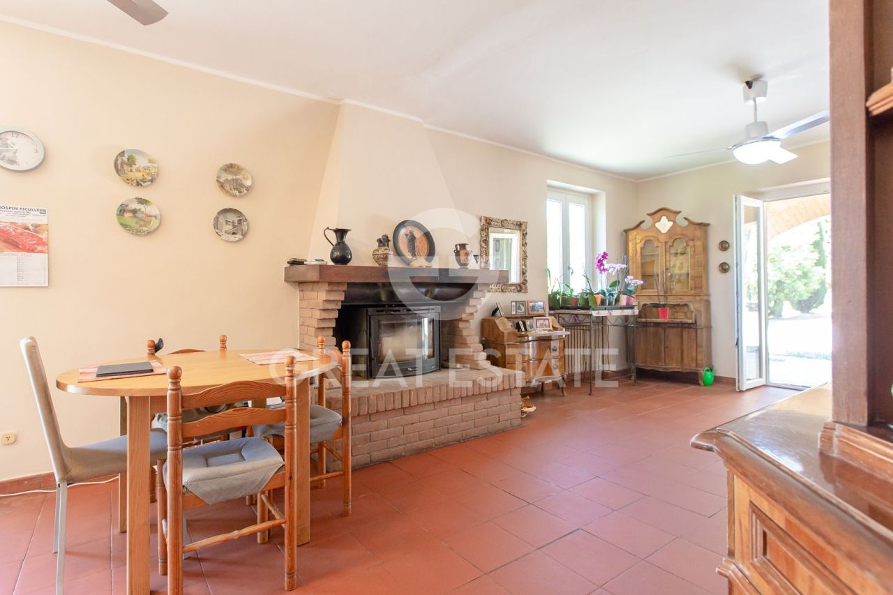 Maison dans Ficulle, Italie, 335.9 m² - image 13