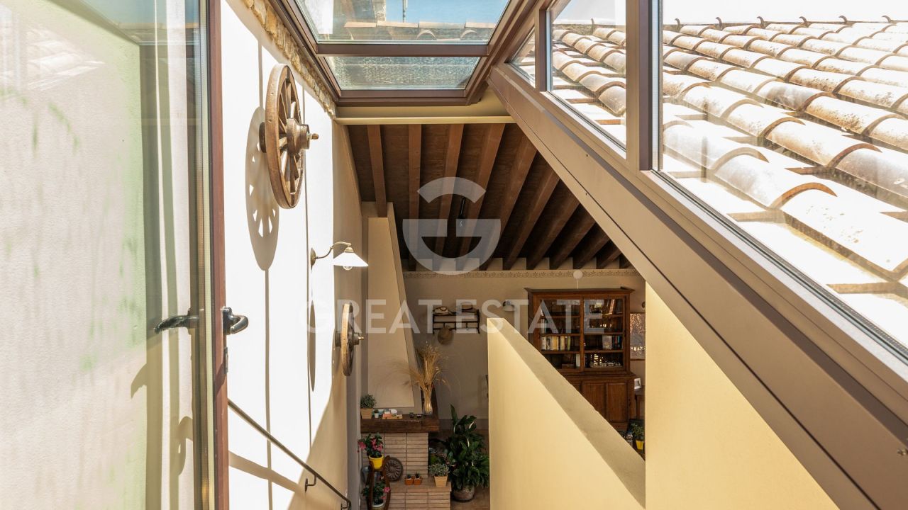 Casa Cinigiano, Italia, 733 m² - imagen 13