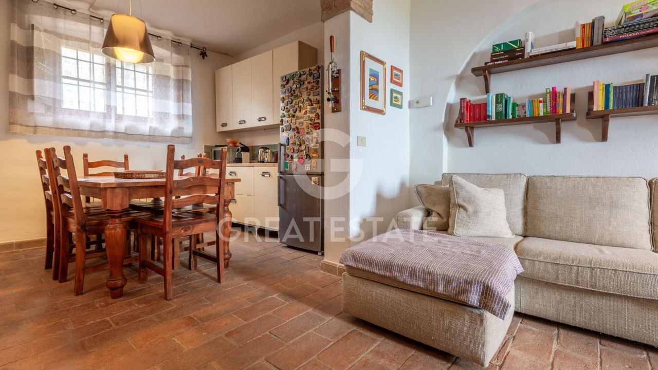 Apartment in Cetona, Italy, 121.8 m² - picture 14