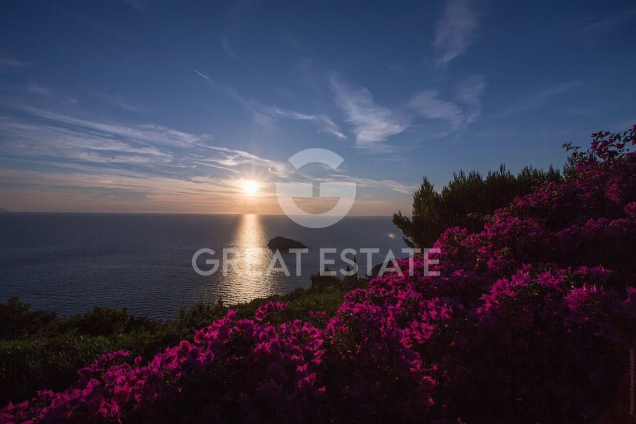 Villa a Monte Argentario, Italia, 632.55 m² - foto 14