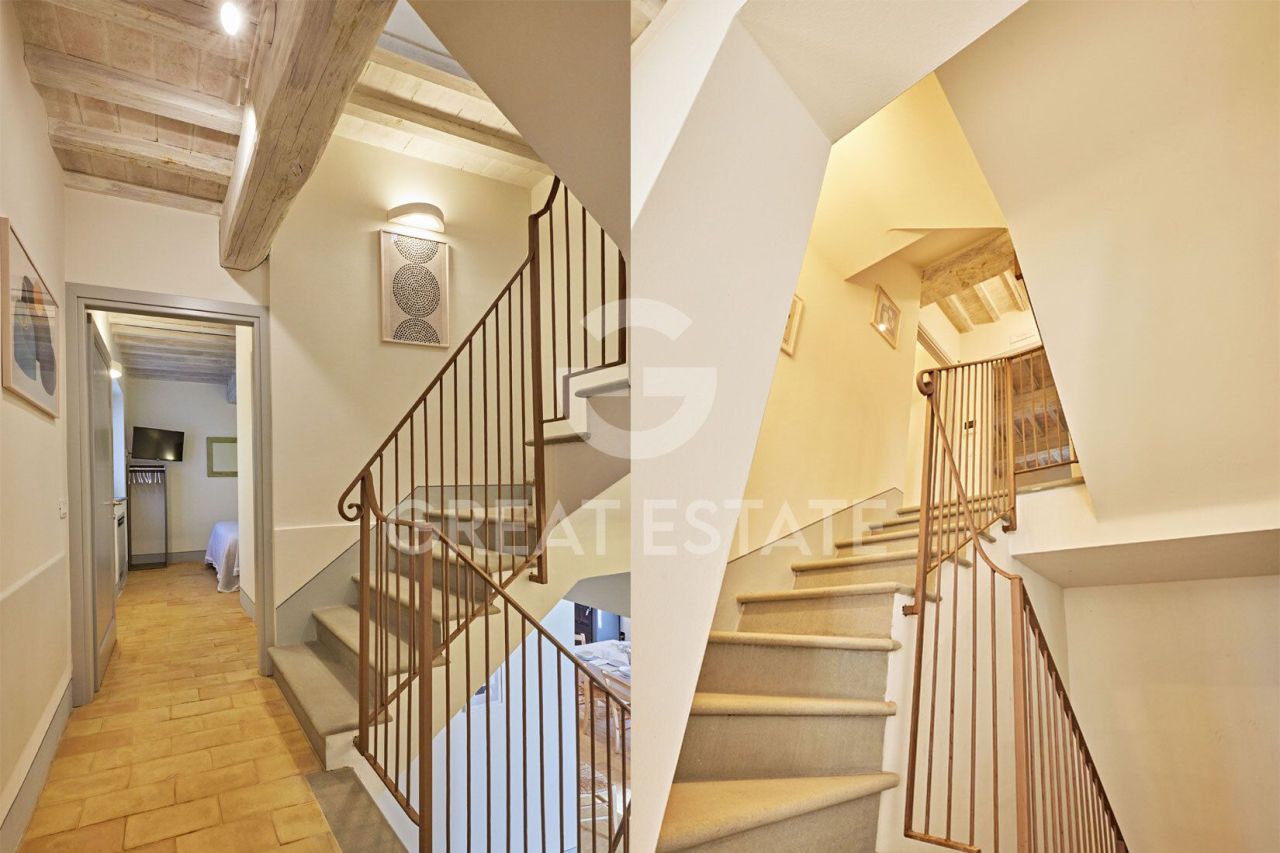 Maison à Cortone, Italie, 300 m² - image 15