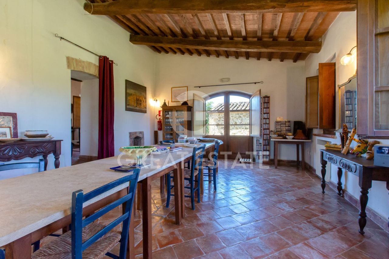 Castello a Passignano sul Trasimeno, Italia, 1 177.95 m² - foto 15