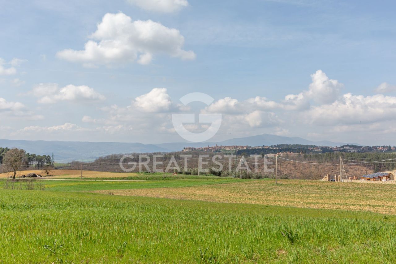 Casa en Montegabbione, Italia, 400.6 m² - imagen 15