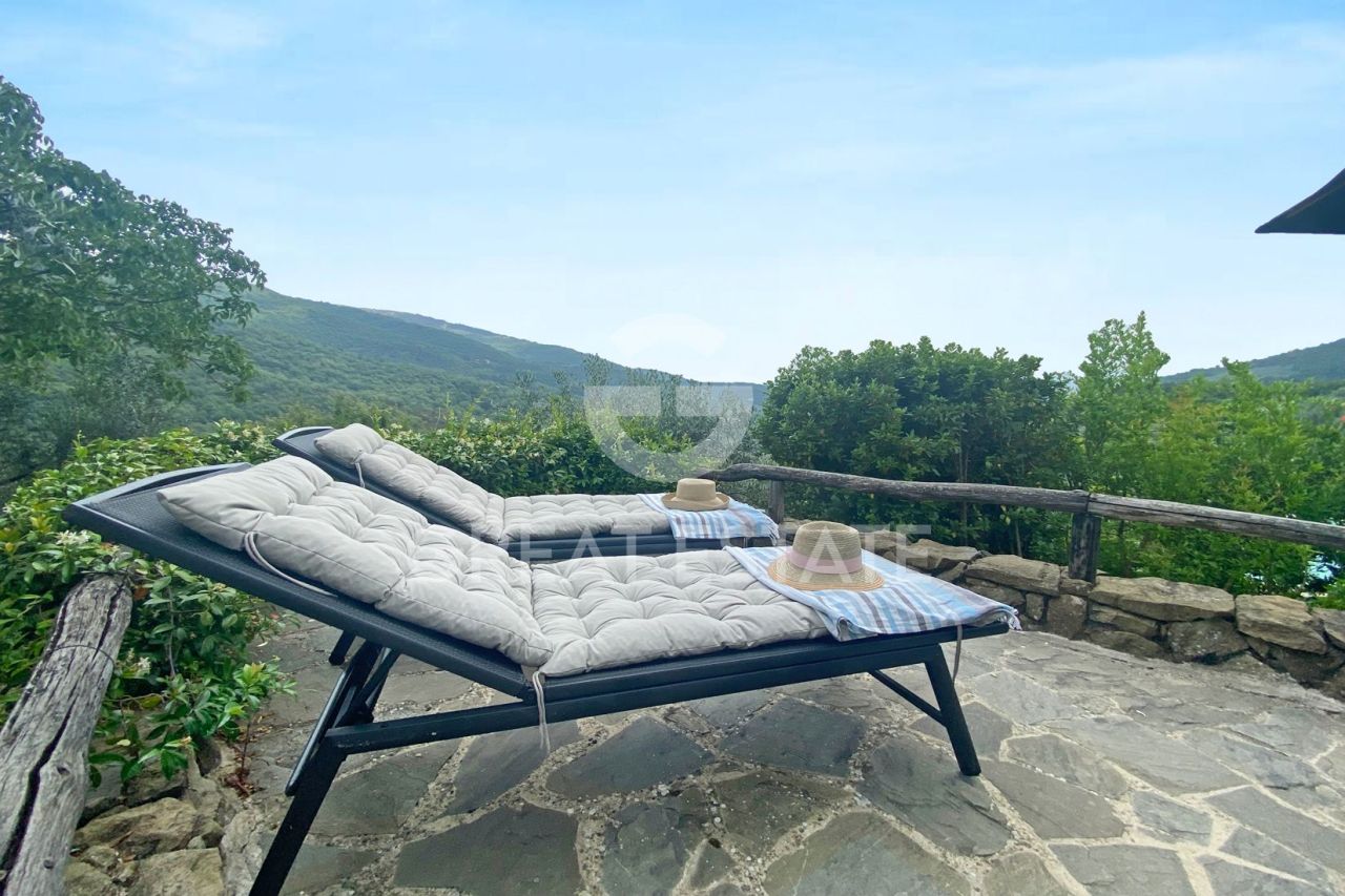 Casa Loro Ciuffenna, Italia, 305.7 m² - foto 16