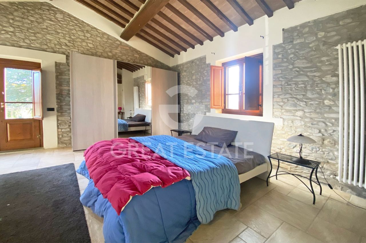 House Anghiari, Italy, 535 m² - picture 16