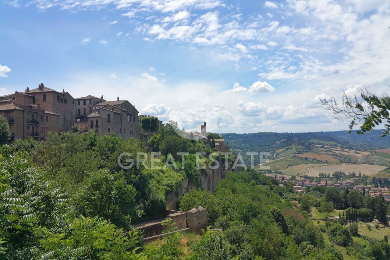 Villa in Orvieto, Italy, 416.2 m² - picture 17