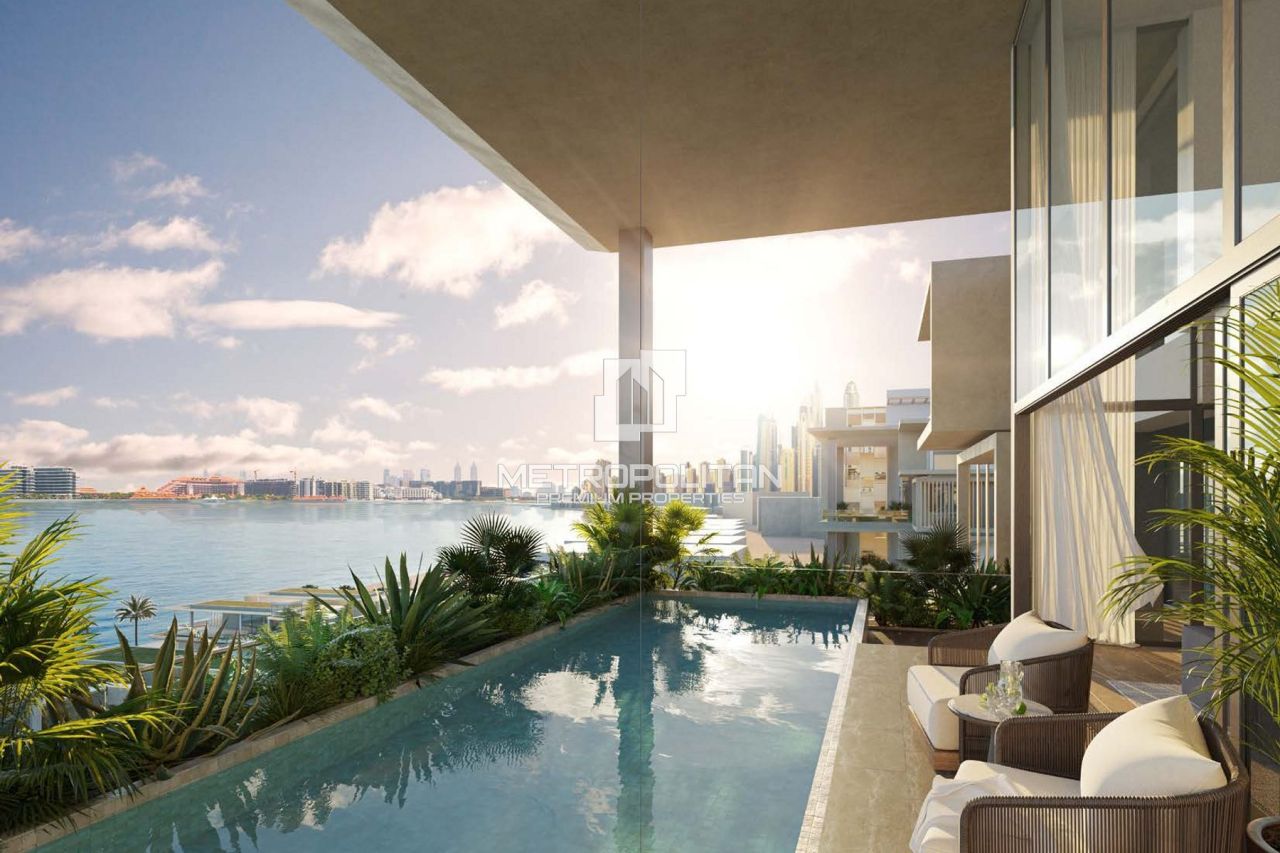Apartment in Dubai, UAE, 600 m² - picture 1