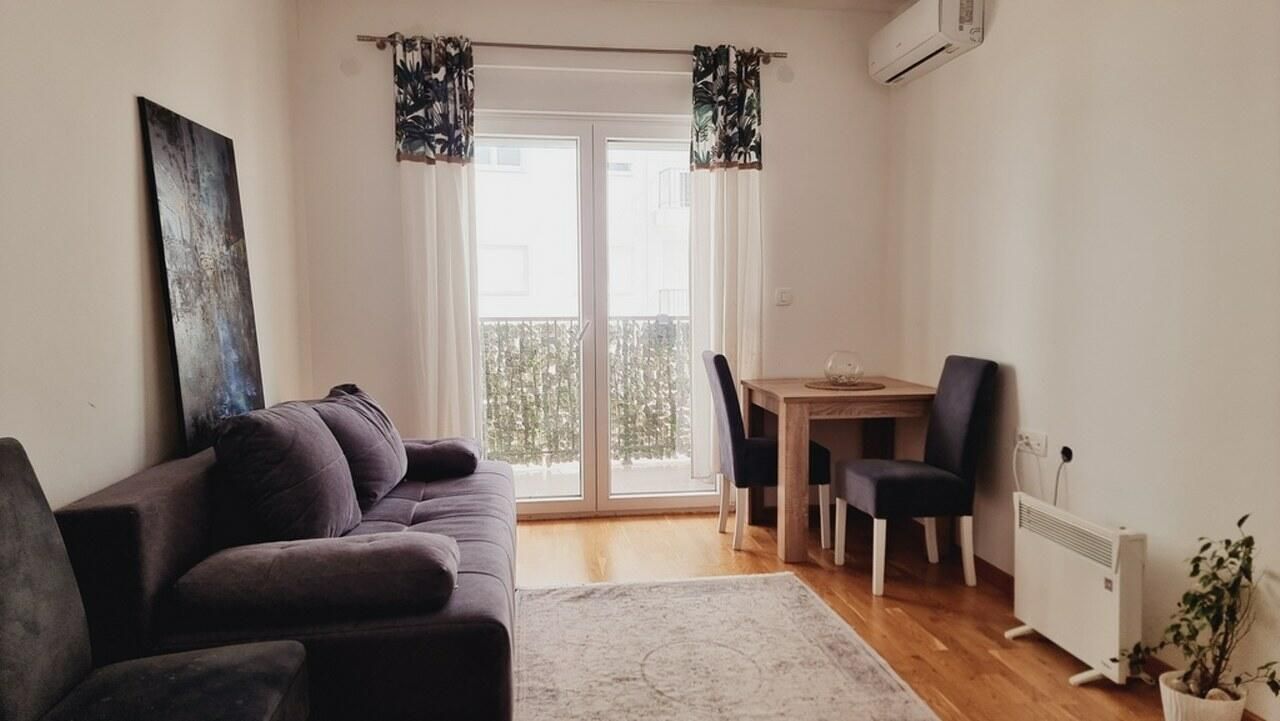 Flat in Budva, Montenegro, 42 m² - picture 1