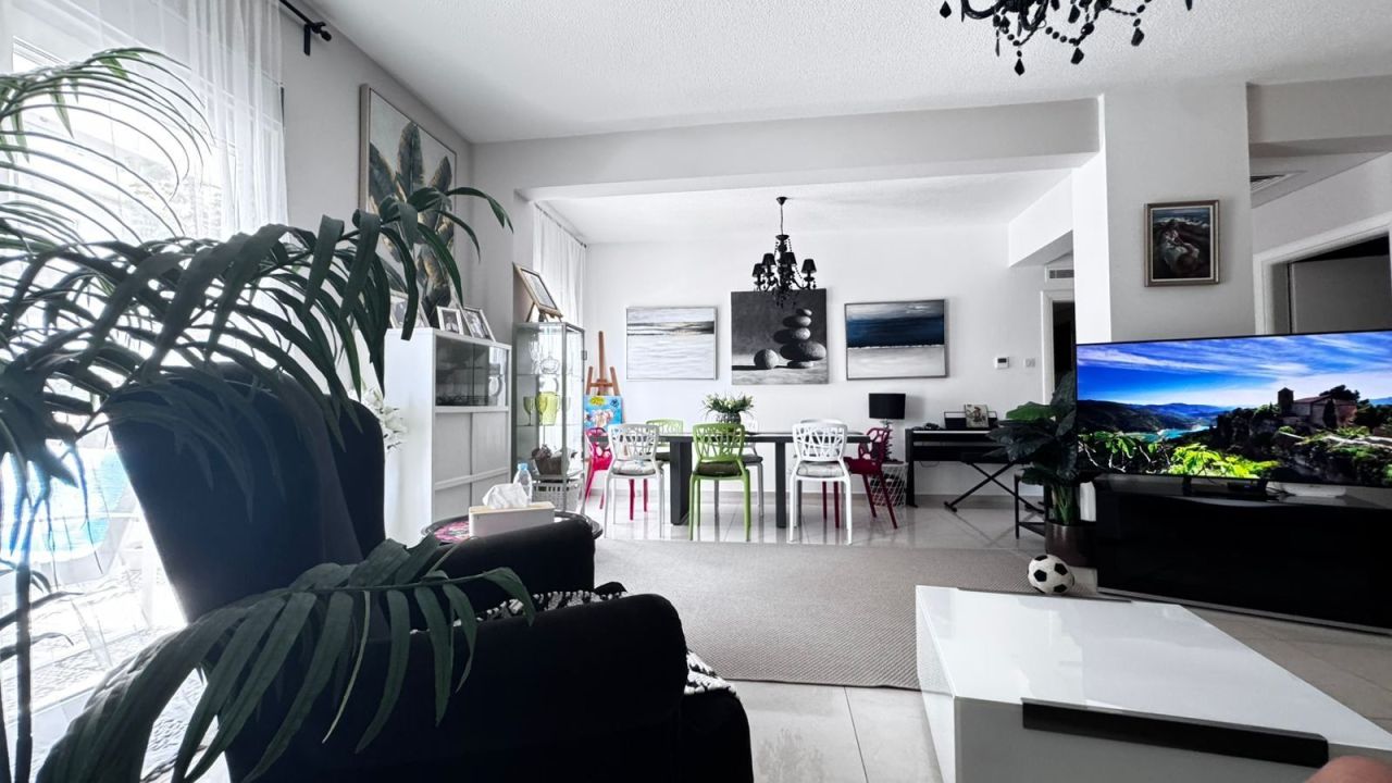 Apartment in Germasogeia, Zypern, 130 m² - Foto 1