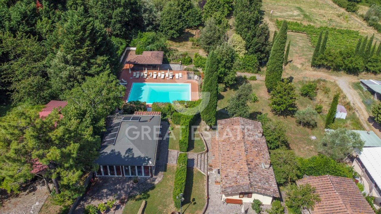Casa a Tuoro sul Trasimeno, Italia, 1 042.55 m² - foto 6