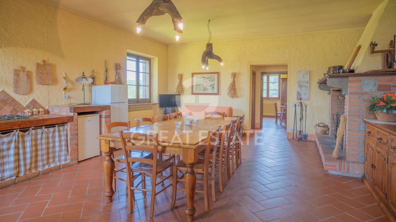 Maison à Citta della Pieve, Italie, 1 514.15 m² - image 12