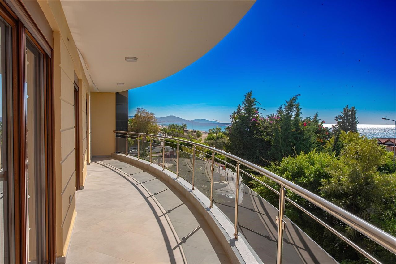 Apartment in Alanya, Türkei, 210 m² - Foto 1