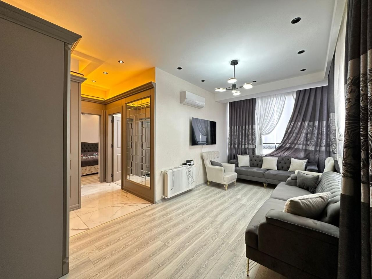 Appartement à Mersin, Turquie, 90 m² - image 1