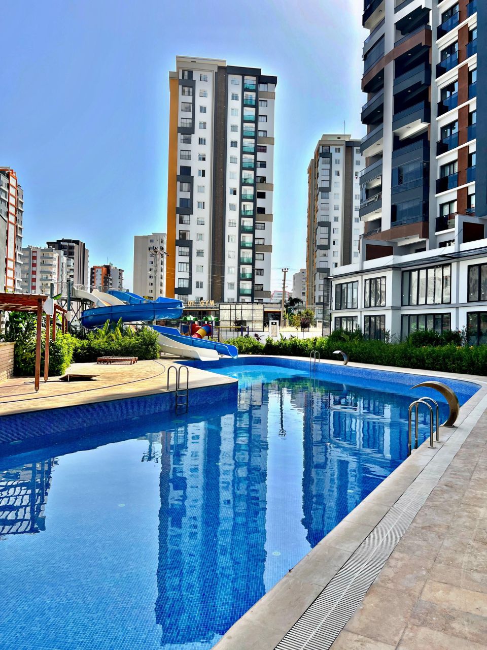 Appartement à Mersin, Turquie, 95 m² - image 1
