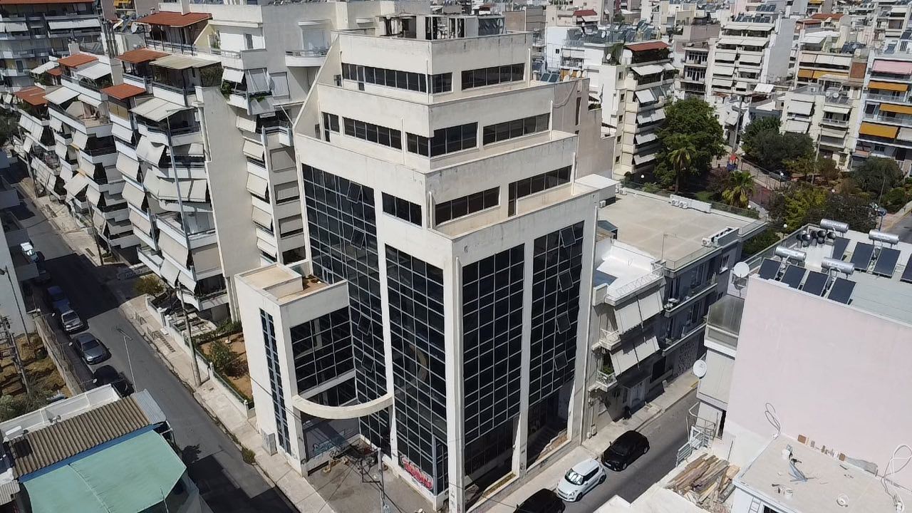 Propiedad comercial en Atenas, Grecia, 2 361 m² - imagen 1