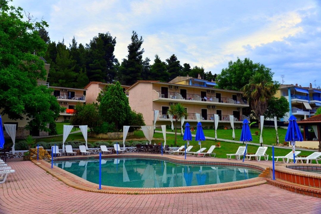 Hotel in Chalkidiki, Greece, 1 500 m² - picture 1
