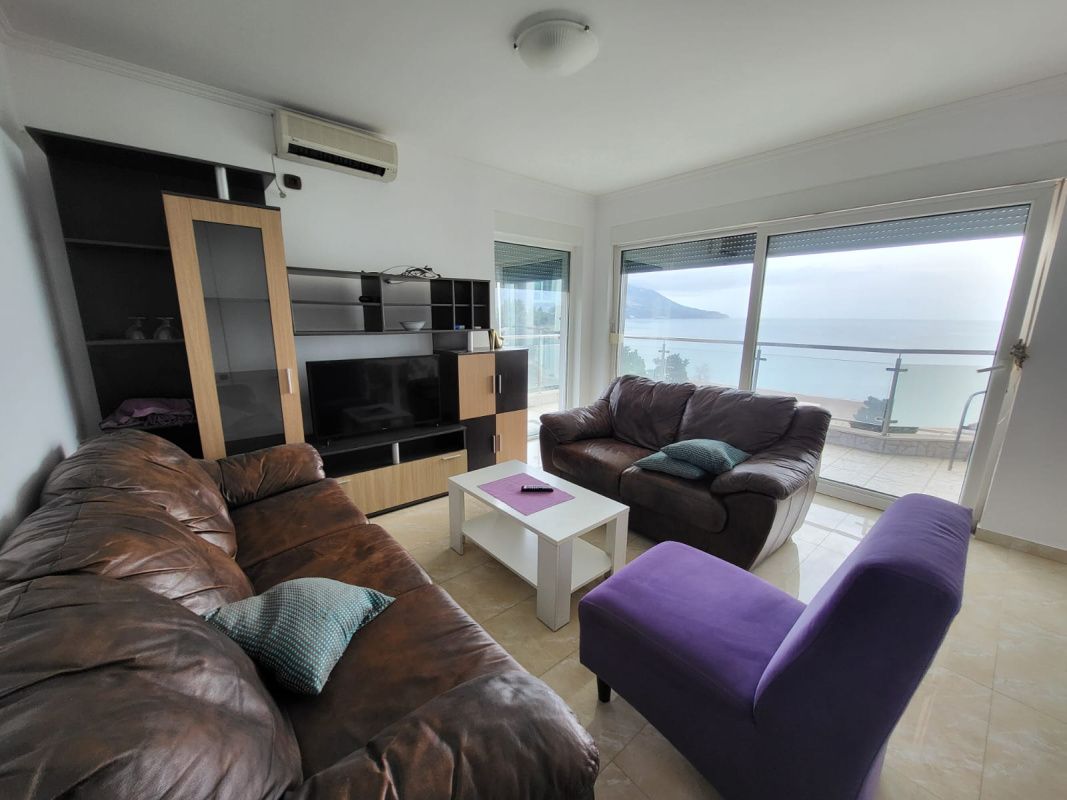 Piso en Becici, Montenegro, 27 m² - imagen 1