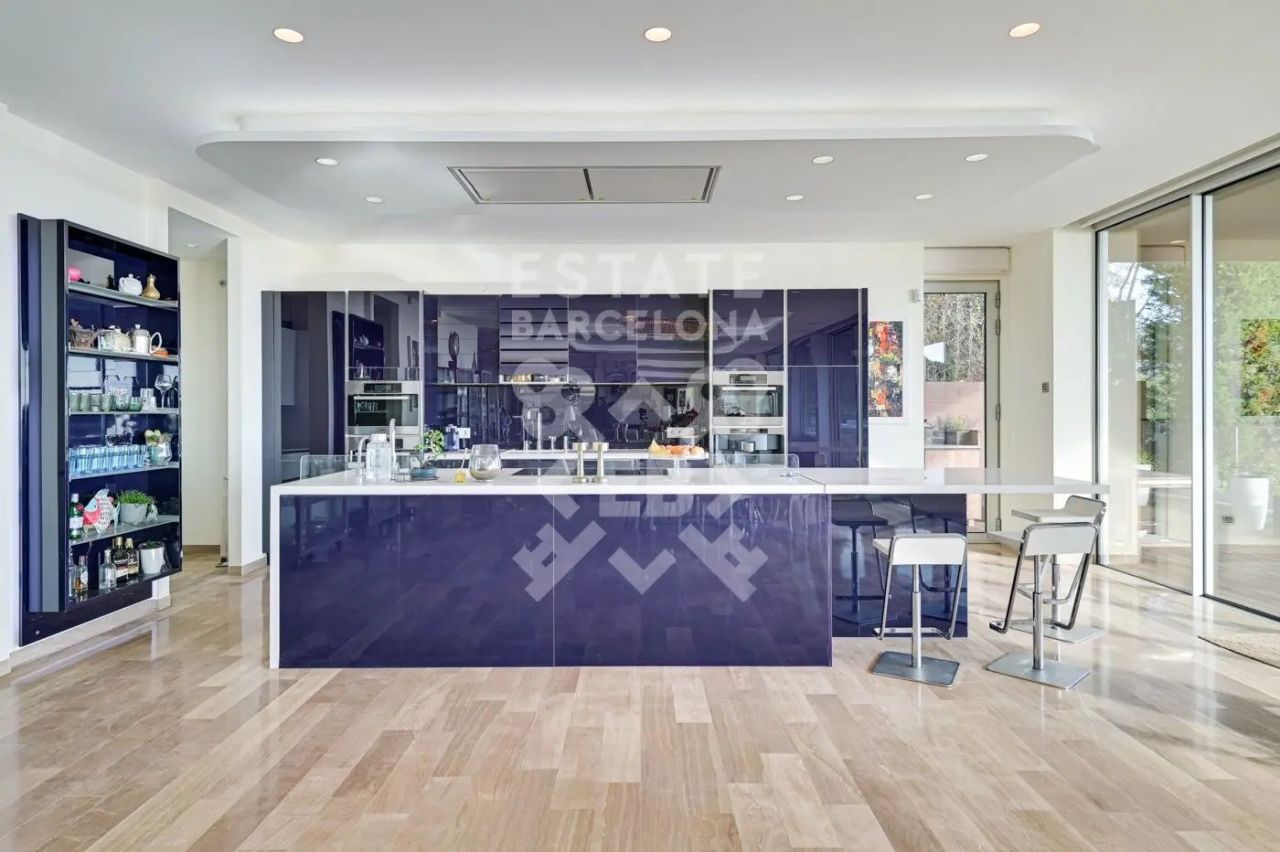 Villa in Sant Feliu de Guíxols, Spanien, 1 110 m² - Foto 16