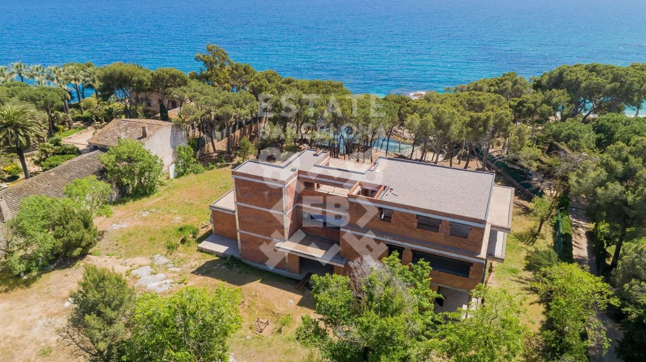 Land in Platja D'Aro, Spain, 8 000 m² - picture 7