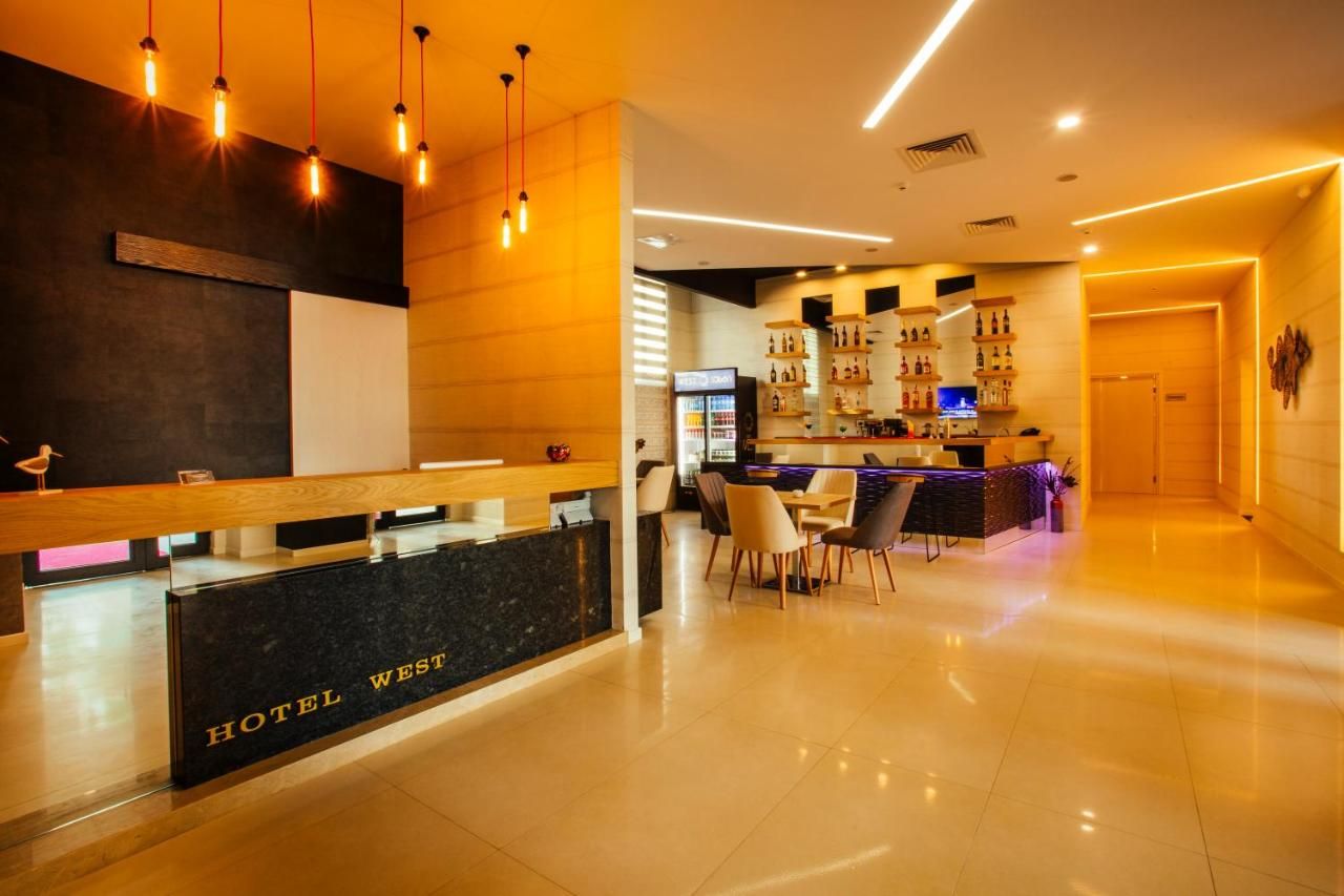 Hotel en Batumi, Georgia, 960 m² - imagen 2