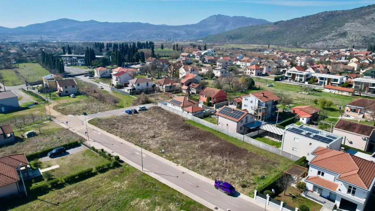 Terreno en Podgorica, Montenegro, 4 026 m² - imagen 1