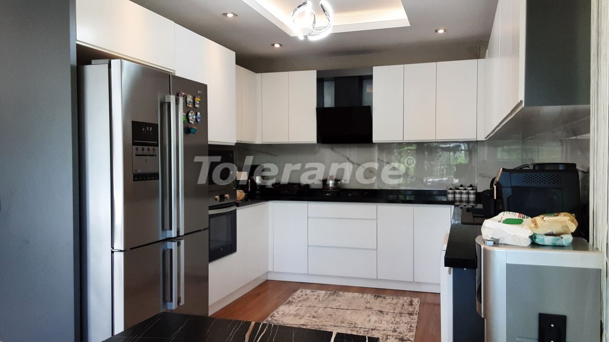 Villa in Antalya, Turkey - picture 5