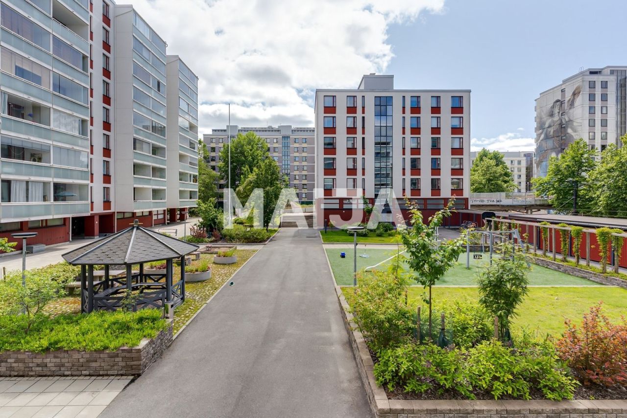 Apartment in Helsinki, Finland, 55.5 m² - picture 1