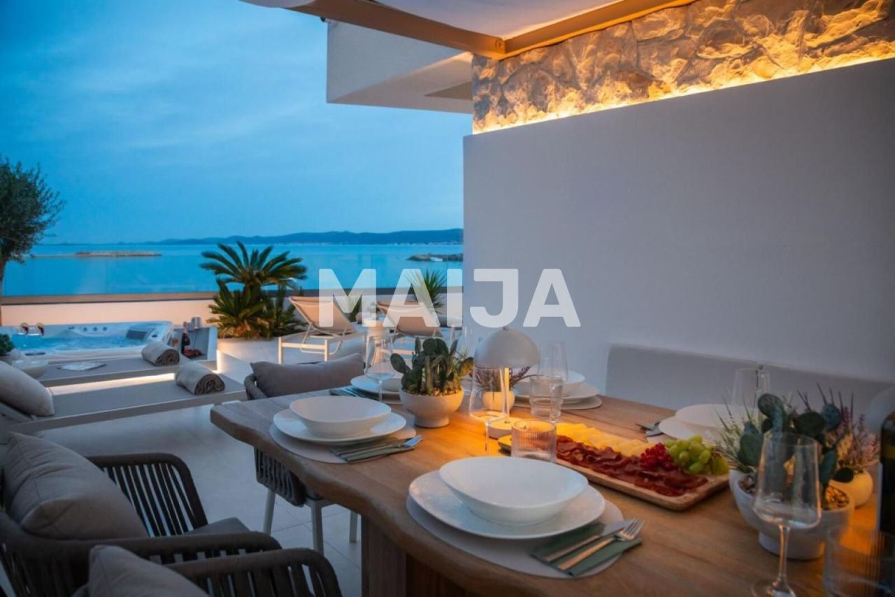 Villa Sukošan, Croatie, 174 m² - image 13