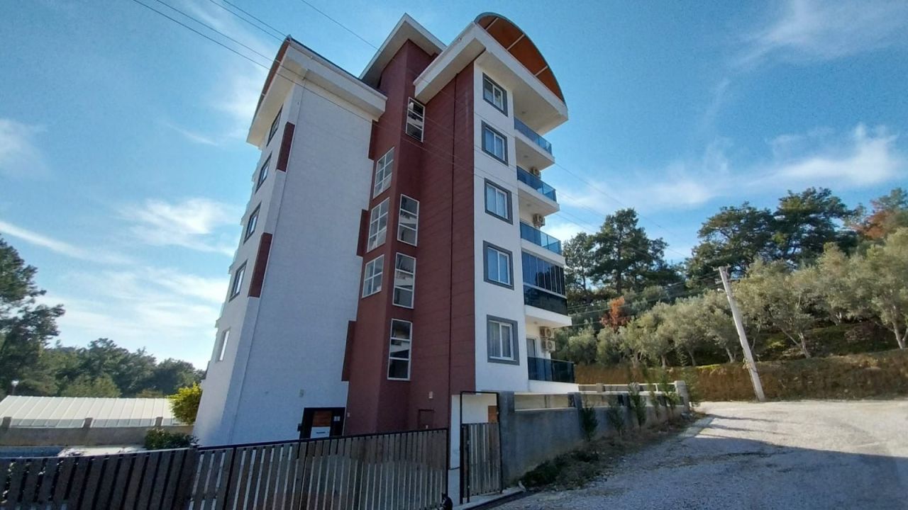 Apartment in Alanya, Turkey, 50 m² - picture 1