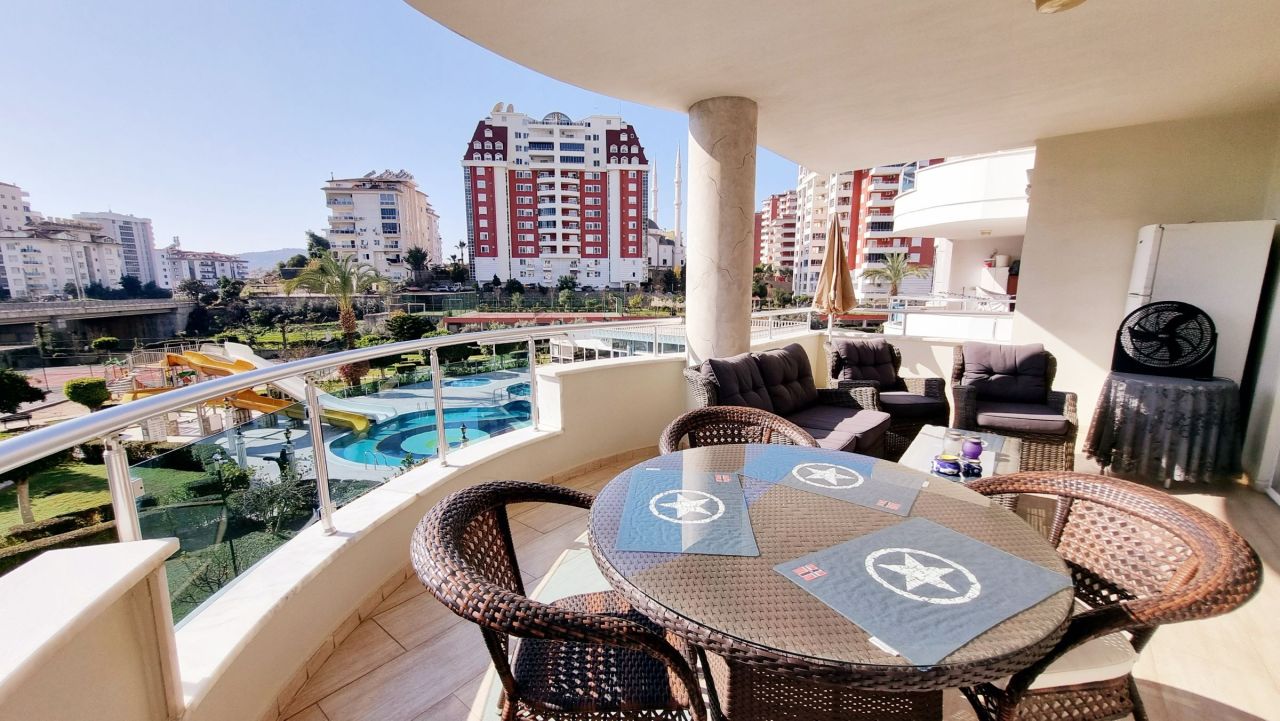 Apartment in Alanya, Turkey, 120 m² - picture 1