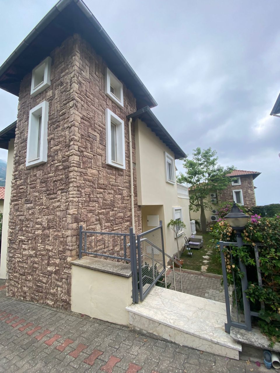 Villa à Alanya, Turquie, 180 m² - image 1
