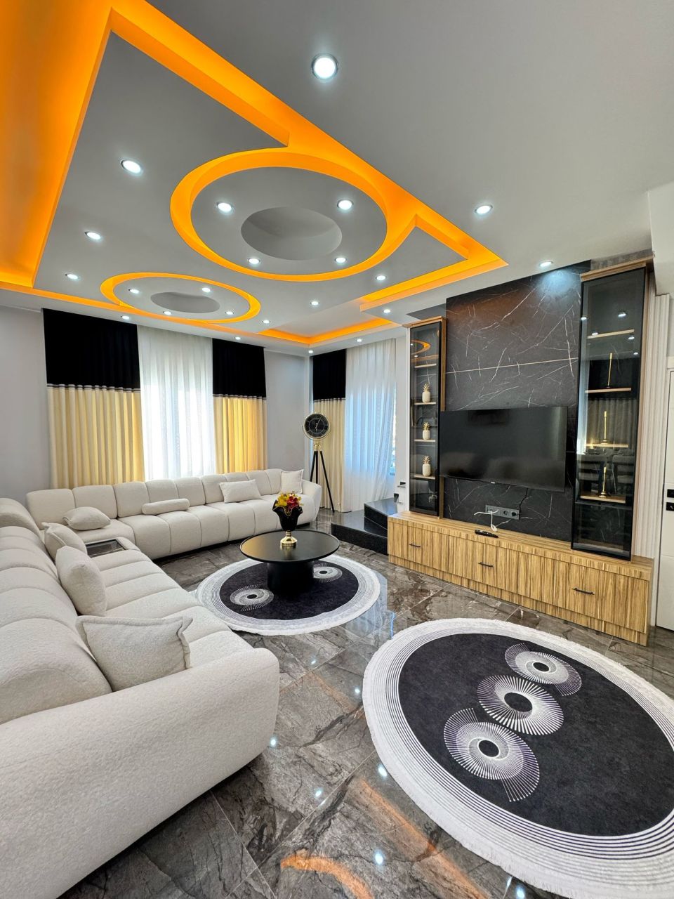 Apartment in Alanya, Turkey, 140 m² - picture 1