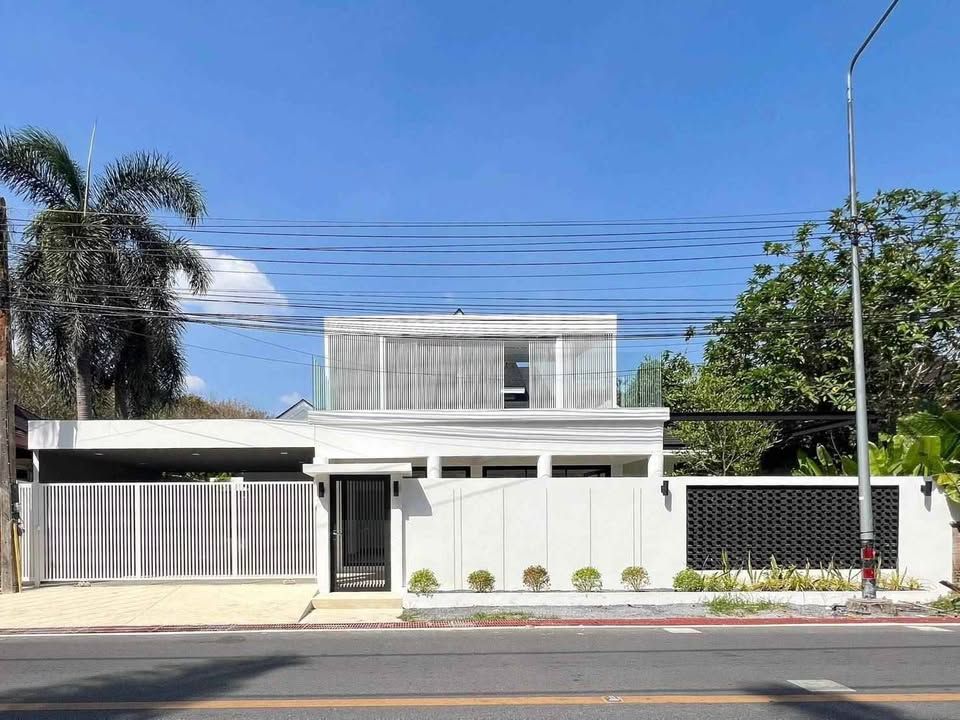 Casa en Phuket, Tailandia, 320 m² - imagen 1