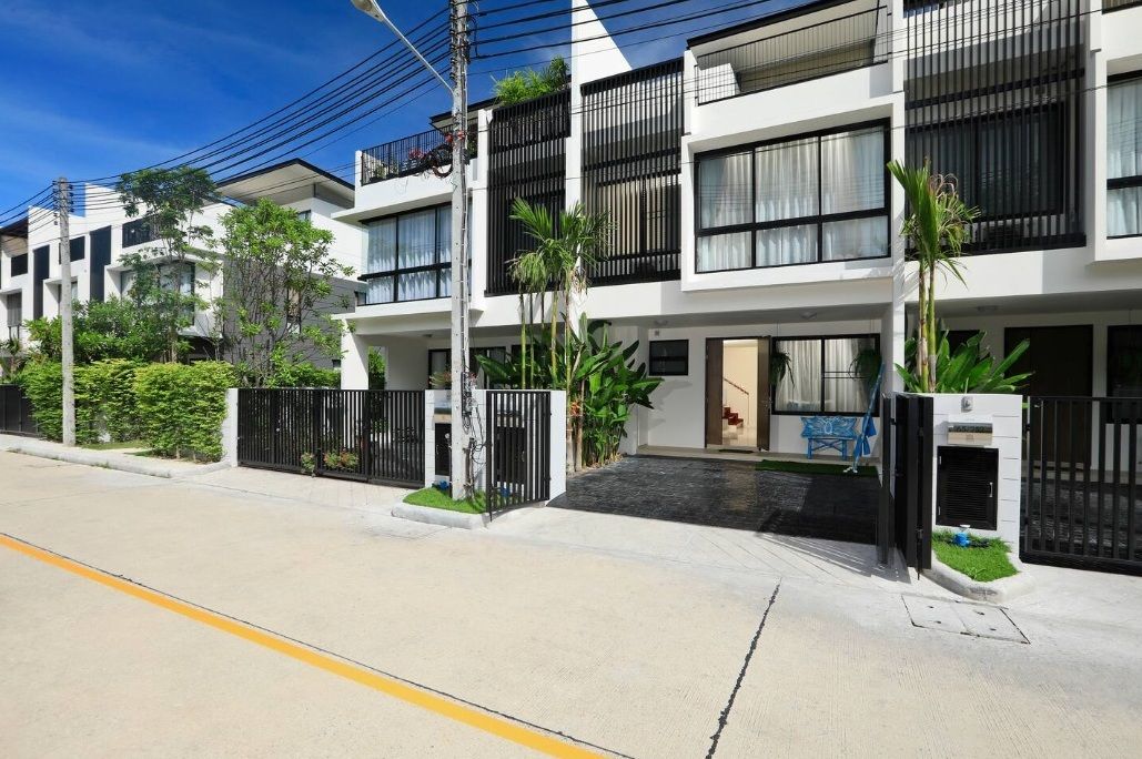 Maison urbaine à Phuket, Thaïlande, 220 m² - image 1