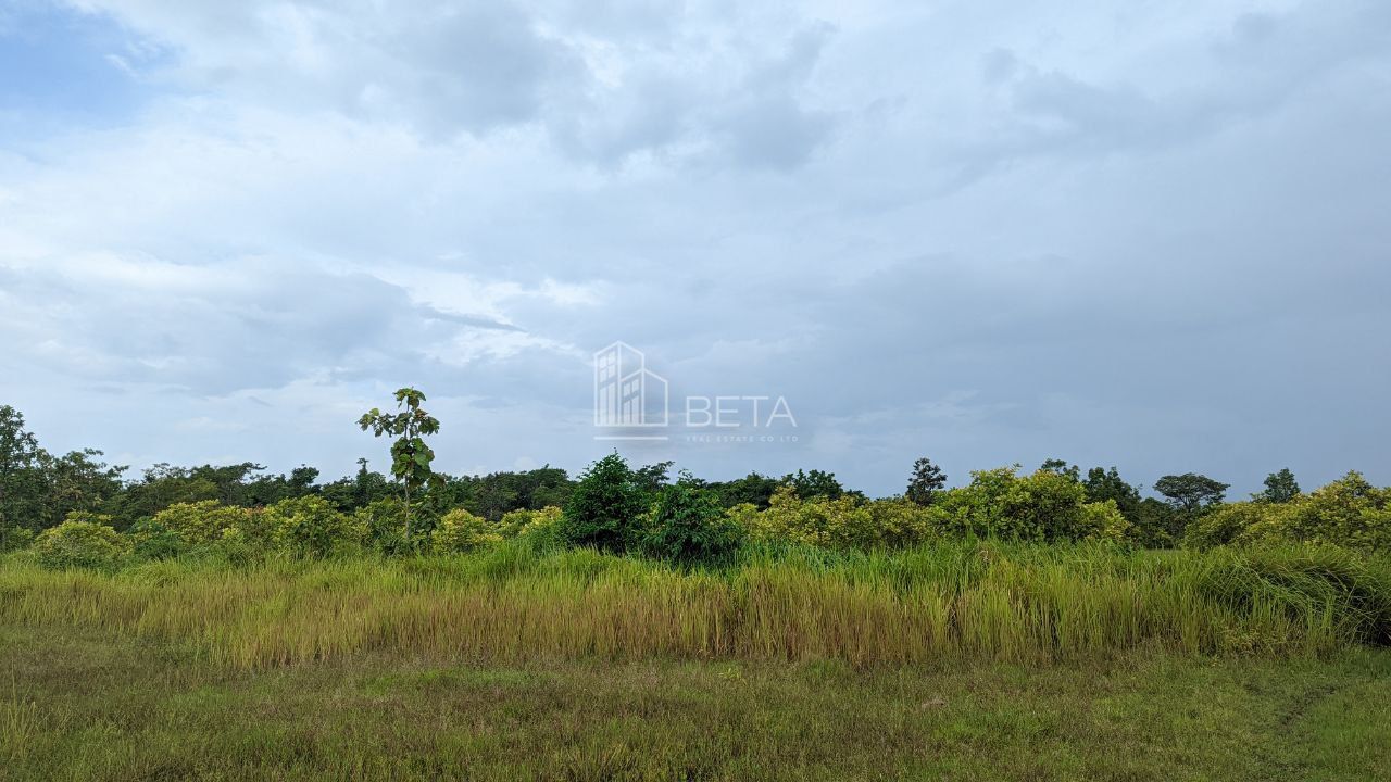 Land in Kampot, Cambodia, 19 303 m² - picture 1