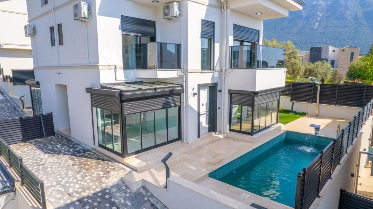 Villa in Fethiye, Turkey, 190 m² - picture 1