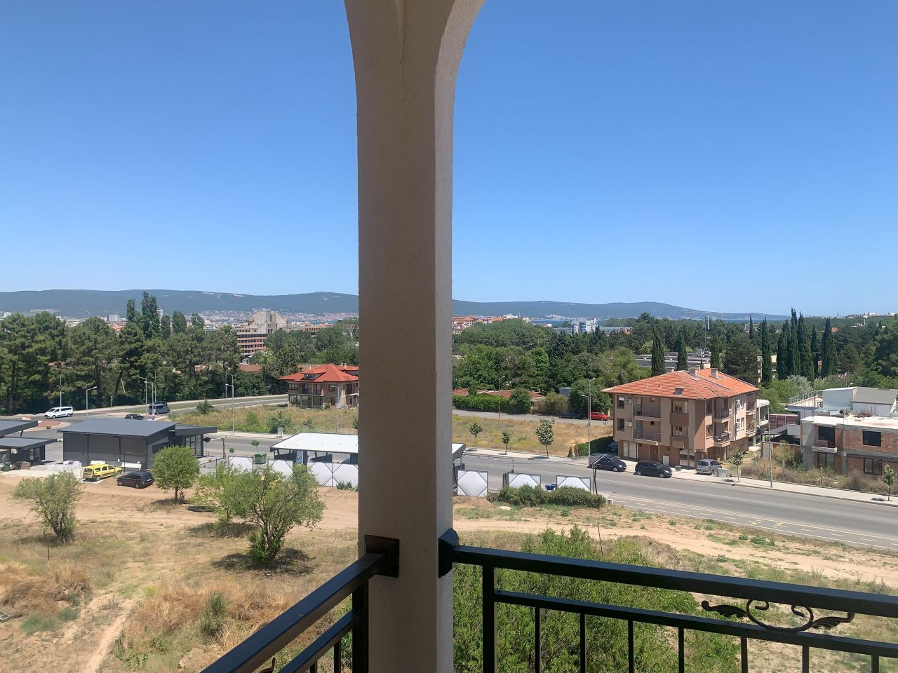 Flat in Nesebar, Bulgaria, 38.1 m² - picture 1