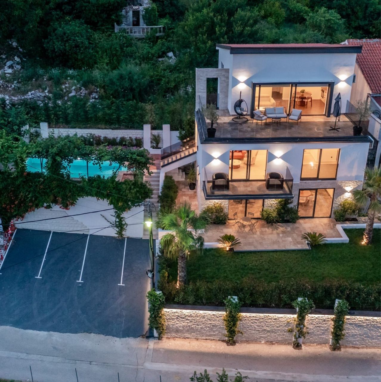 House in Budva, Montenegro, 300 m² - picture 1
